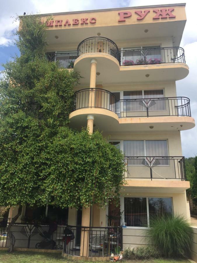Complex Ruzh Apartments Golden Sands Bagian luar foto